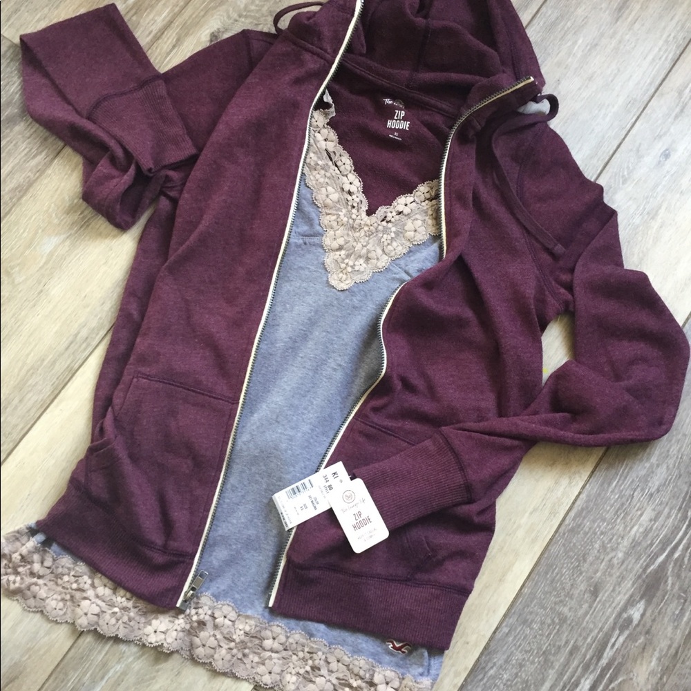 NWT Lounge Life zip-up hoodie w/ free tank gift!